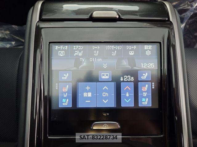 Toyota CROWN SEDAN 2024-03 3904585-24