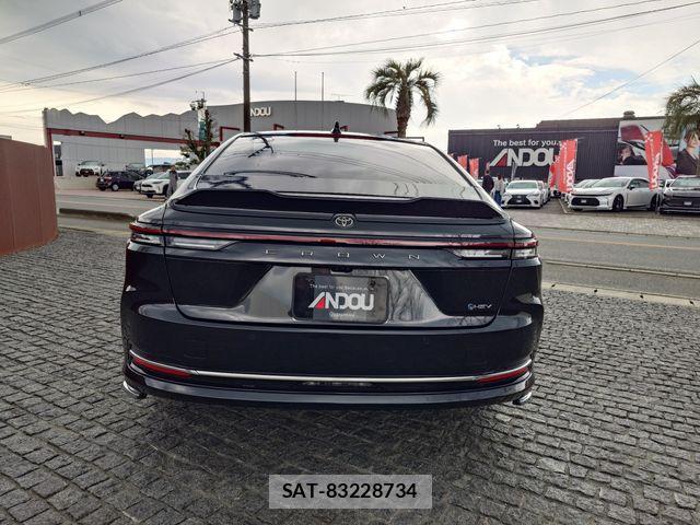 Toyota CROWN SEDAN 2024-03 3904585-6