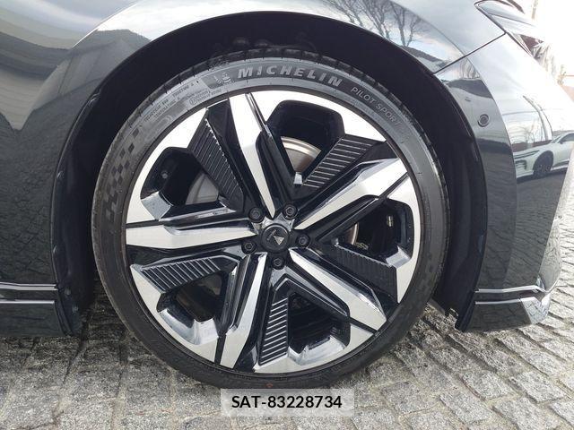 Toyota CROWN SEDAN 2024-03 3904585-7