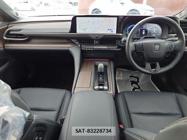 Toyota CROWN SEDAN 2024-03 3904585-8