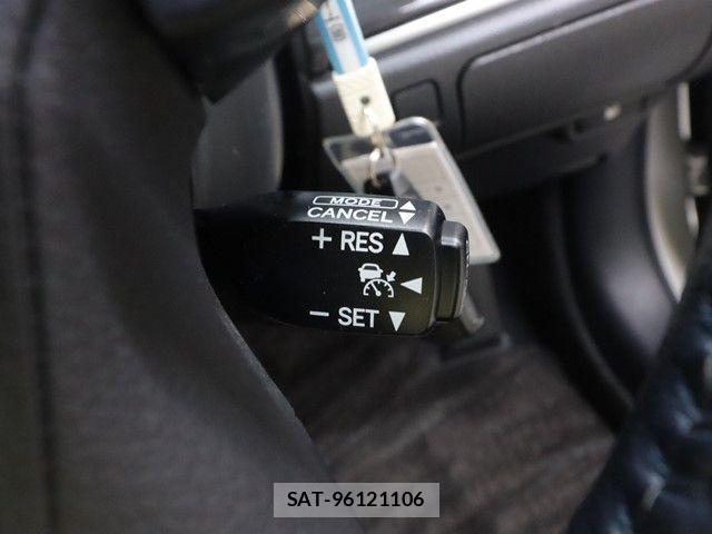 Toyota CROWN SEDAN 2013-07 4040158-20