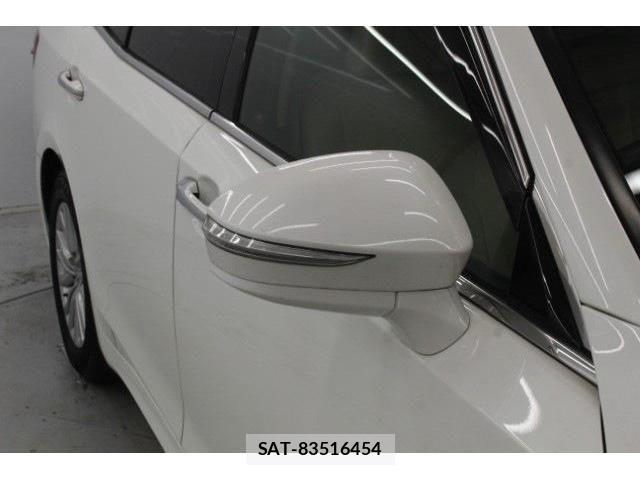 Toyota CROWN SEDAN 2016-03 4040168-9