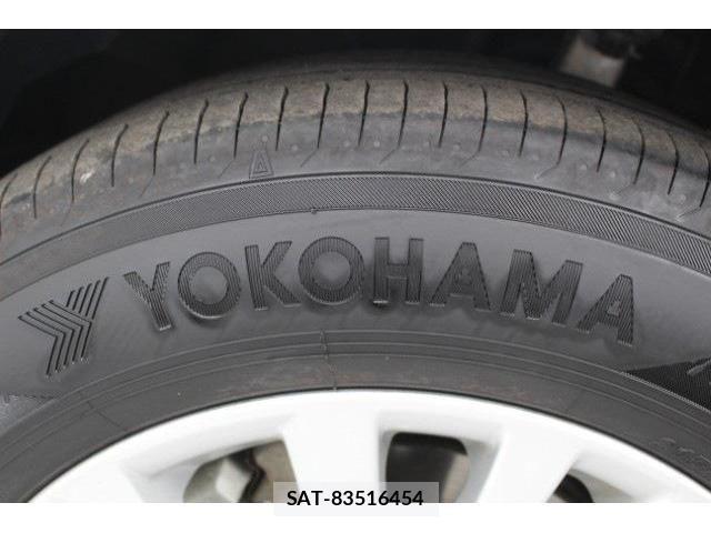 Toyota CROWN SEDAN 2016-03 4040168-20