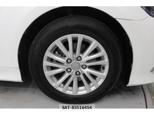 Toyota CROWN SEDAN 2016-03 4040168-22