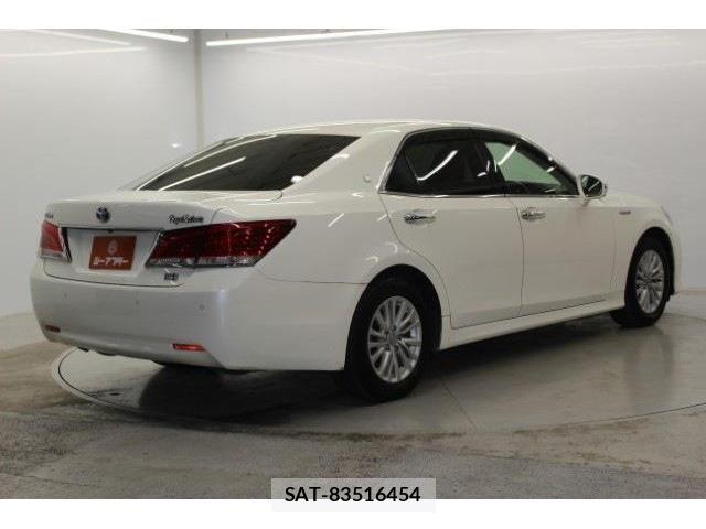 Toyota CROWN SEDAN 2016-03 4040168-4