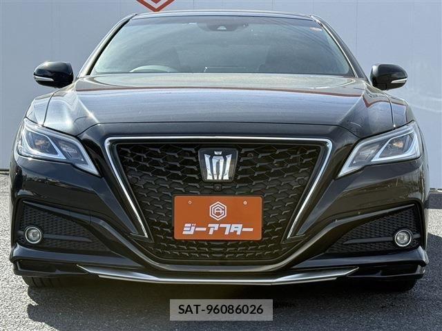 Toyota CROWN SEDAN 2020-04 4040142-1