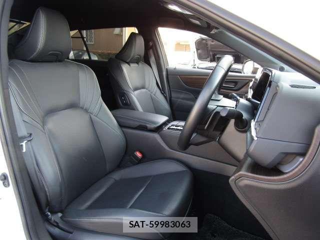 Toyota CROWN SEDAN 2024-01 4040108-9