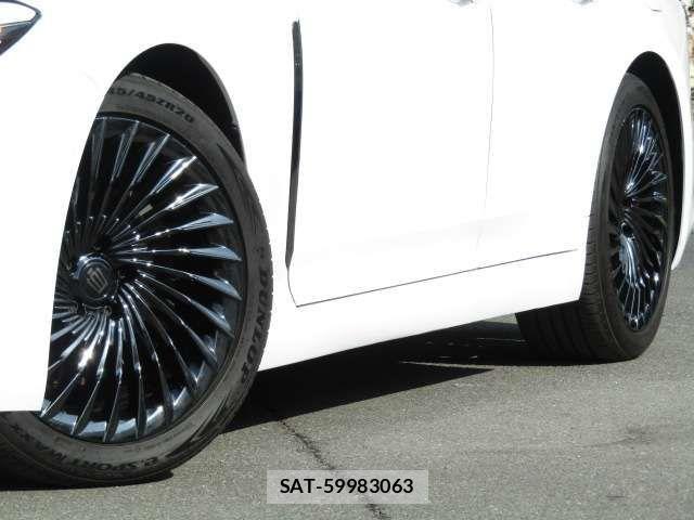 Toyota CROWN SEDAN 2024-01 4040108-11