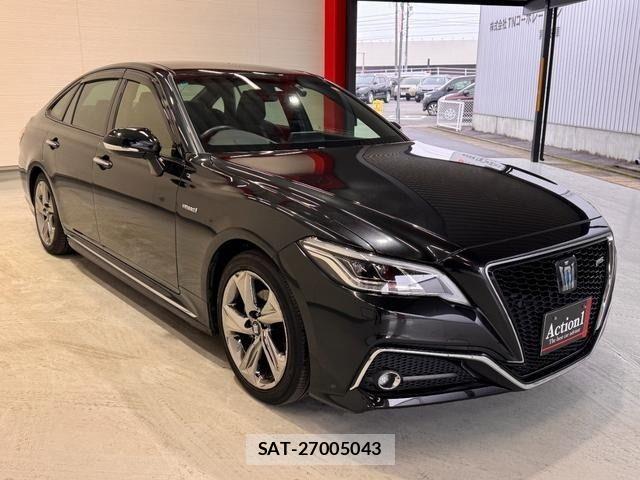 Toyota CROWN SEDAN 2019-11 4040136-9