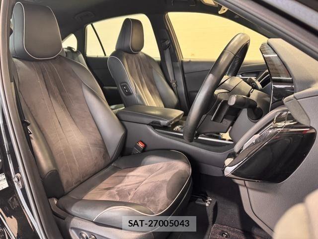 Toyota CROWN SEDAN 2019-11 4040136-17
