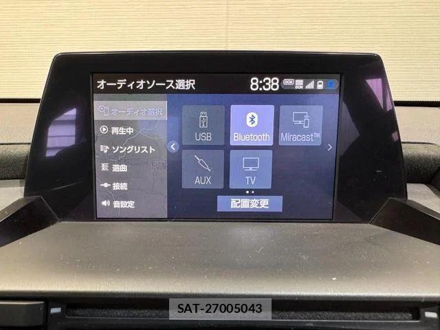 Toyota CROWN SEDAN 2019-11 4040136-24