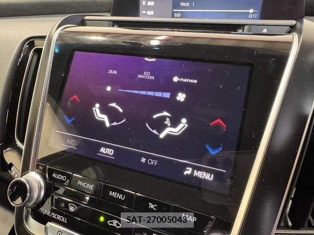 Toyota CROWN SEDAN 2019-11 4040136-26