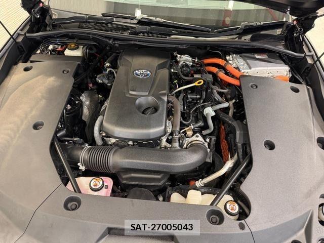 Toyota CROWN SEDAN 2019-11 4040136-28