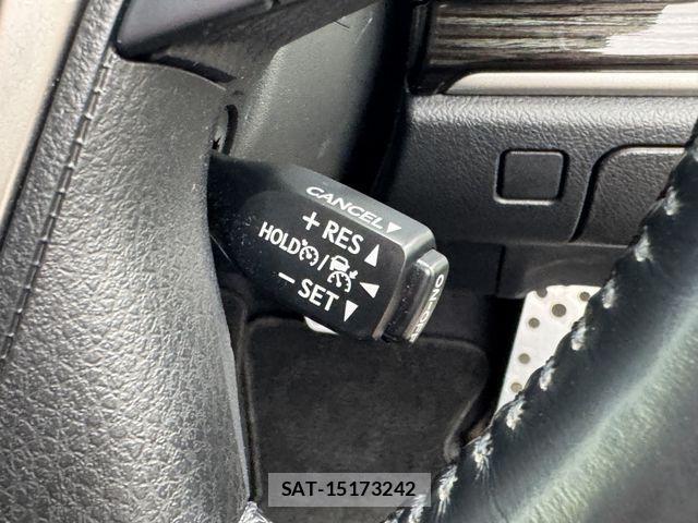 Toyota CROWN SEDAN 2016-09 4322090-16