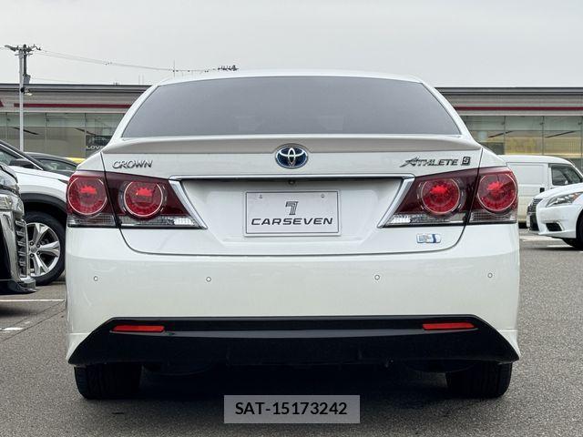 Toyota CROWN SEDAN 2016-09 4322090-7