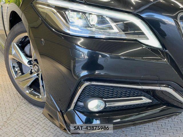 Toyota CROWN SEDAN 2019-04 4322064-13