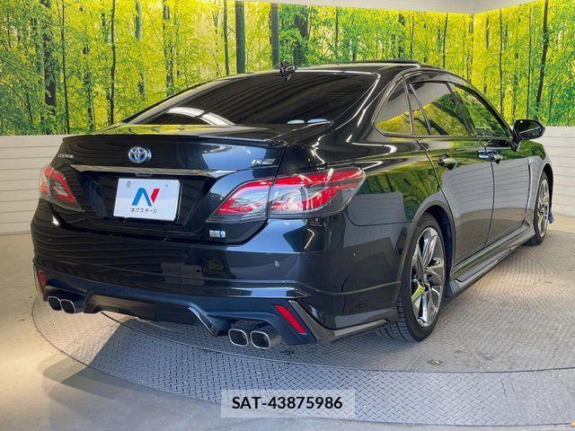 Toyota CROWN SEDAN 2019-04 4322064-18