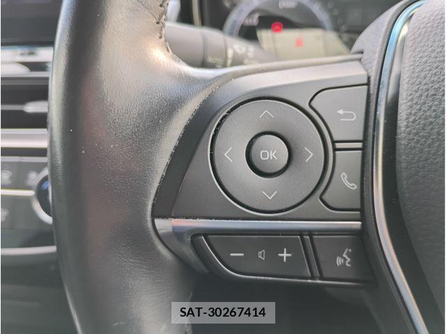 Toyota CROWN SEDAN 2021-02 4322067-18