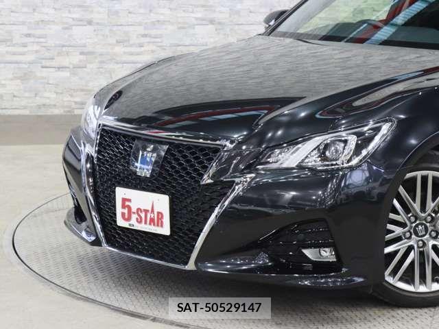 Toyota CROWN SEDAN 2017-06 4370281-11