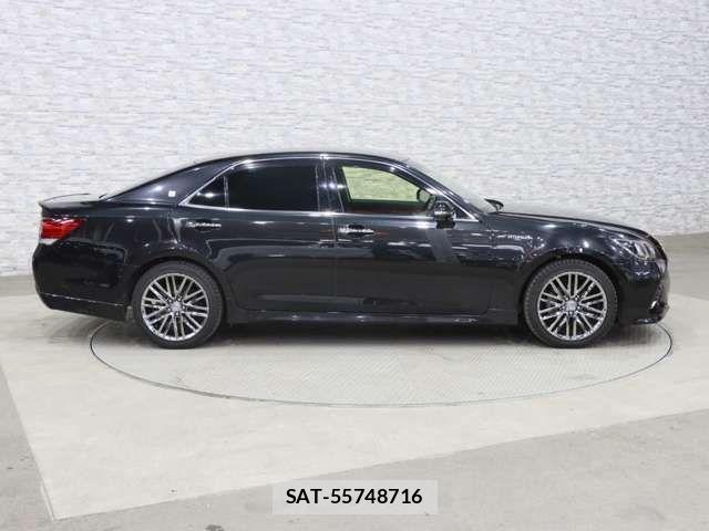 Toyota CROWN SEDAN 2016-12 4370273-12