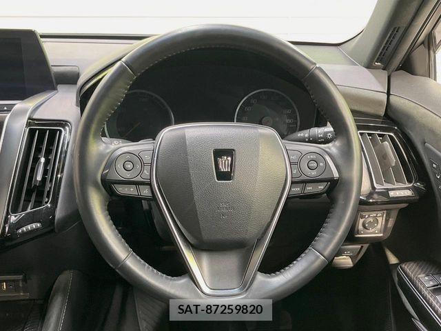 Toyota CROWN SEDAN 2019-11 4589633-12