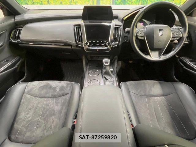 Toyota CROWN SEDAN 2019-11 4589633-1