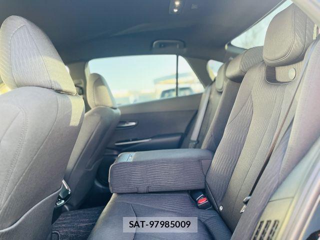 Toyota CROWN SEDAN 2019-02 4589669-9