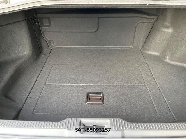 Toyota CROWN SEDAN 2018-07 4589680-10
