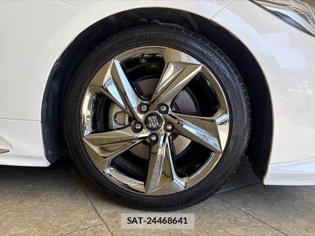 Toyota CROWN SEDAN 2019-06 4589663-13