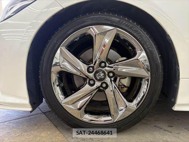 Toyota CROWN SEDAN 2019-06 4589663-29