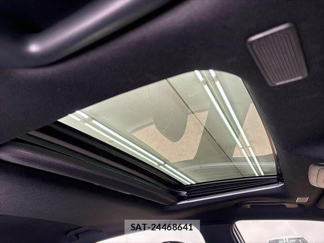 Toyota CROWN SEDAN 2019-06 4589663-3