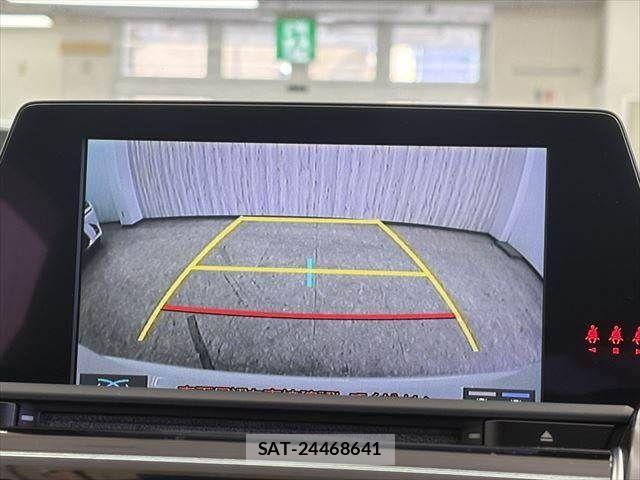 Toyota CROWN SEDAN 2019-06 4589663-6