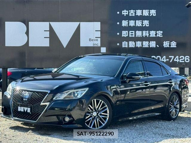 Toyota CROWN SEDAN 2013-04 4589743-0