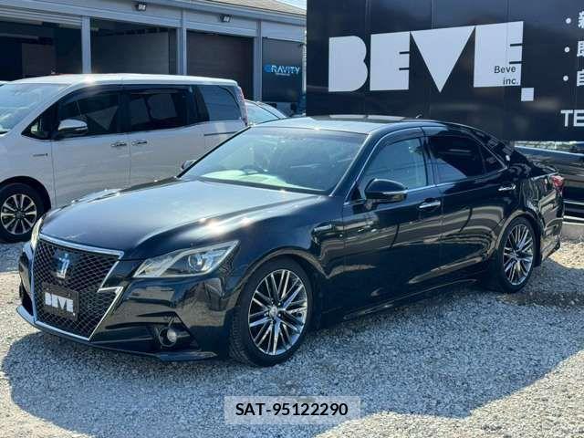 Toyota CROWN SEDAN 2013-04 4589743-18