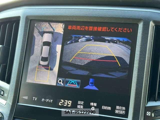 Toyota CROWN SEDAN 2013-04 4589743-3