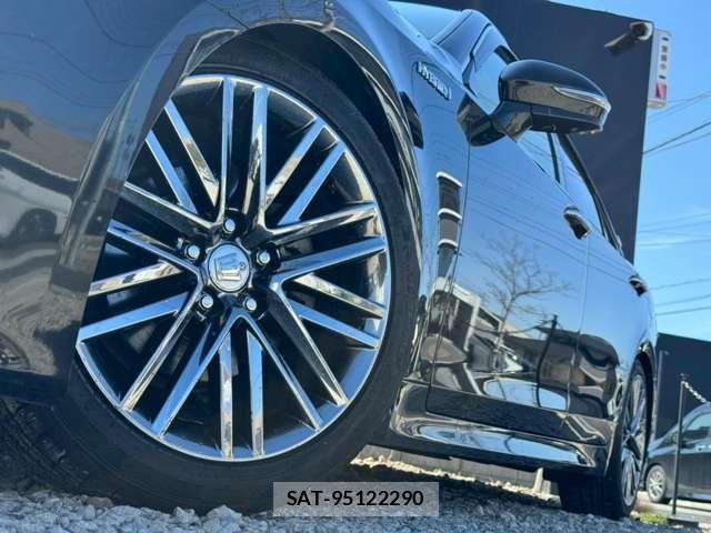 Toyota CROWN SEDAN 2013-04 4589743-8