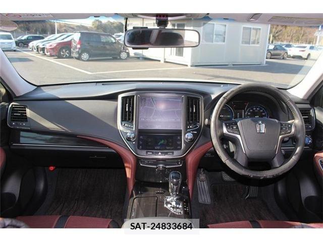 Toyota CROWN SEDAN 2013-07 4638477-1