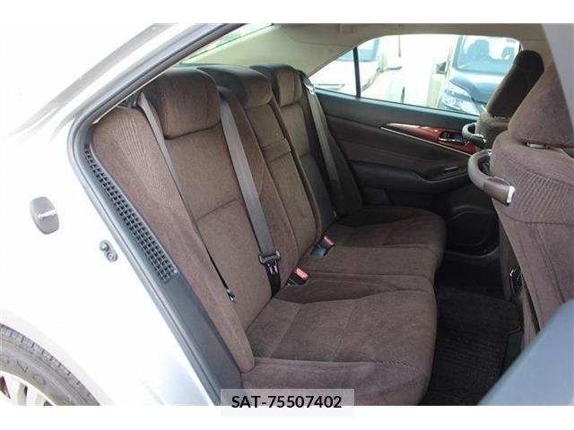 Toyota CROWN SEDAN 2013-12 4638481-26