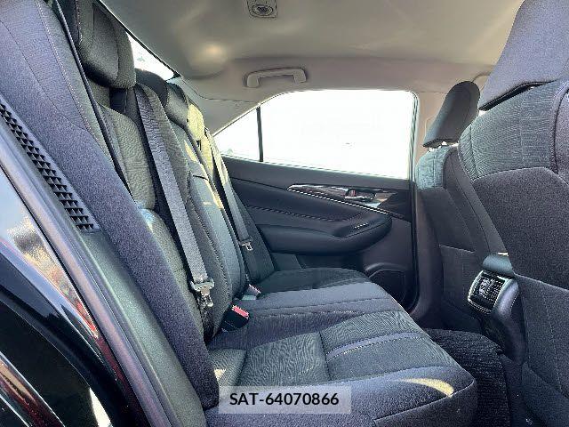 Toyota CROWN SEDAN 2014-11 4936186-9