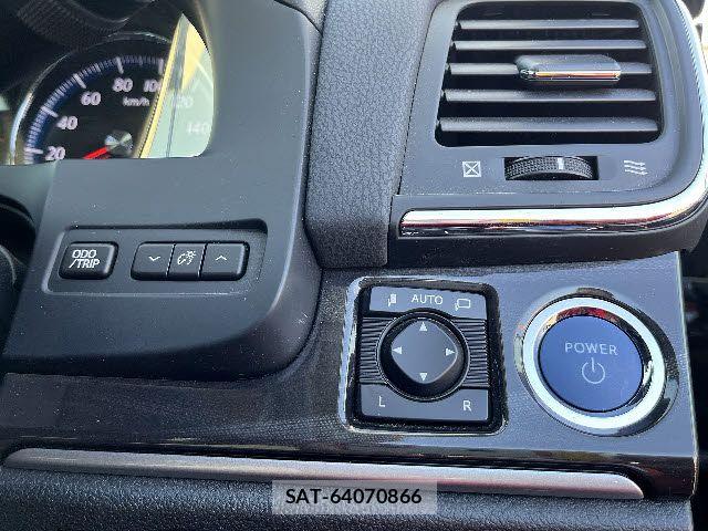 Toyota CROWN SEDAN 2014-11 4936186-16