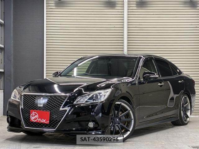 Toyota CROWN SEDAN 2013-03 4936256-0