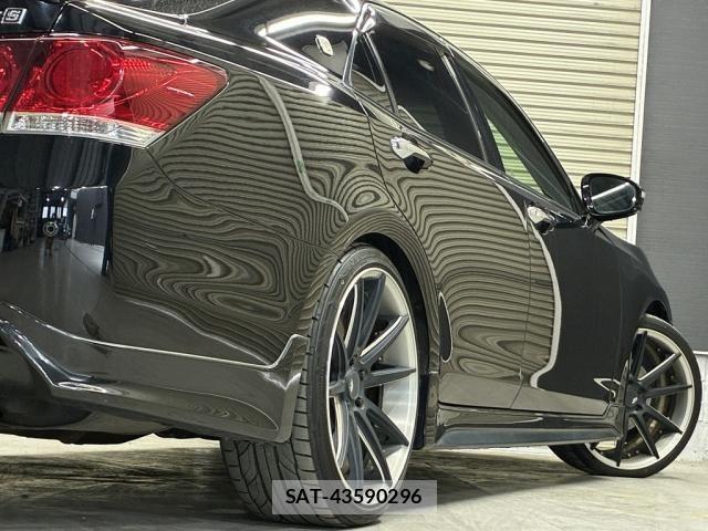 Toyota CROWN SEDAN 2013-03 4936256-10