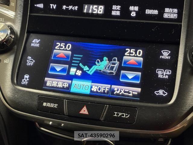 Toyota CROWN SEDAN 2013-03 4936256-22