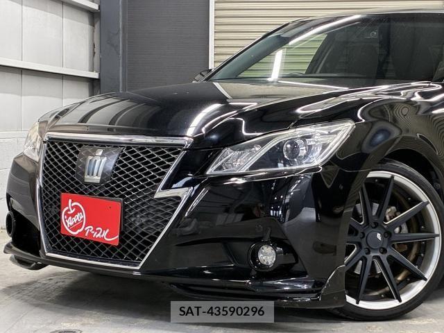 Toyota CROWN SEDAN 2013-03 4936256-3