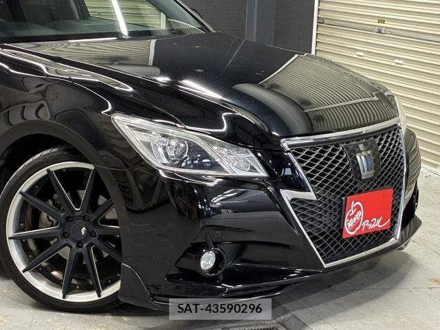 Toyota CROWN SEDAN 2013-03 4936256-5