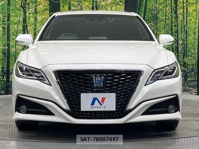 Toyota CROWN SEDAN 2018-06 4936179-14