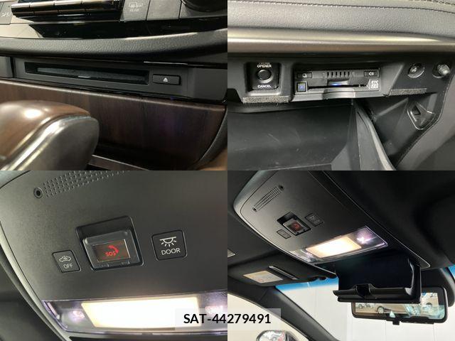 Toyota CROWN SEDAN 2022-03 4936044-14