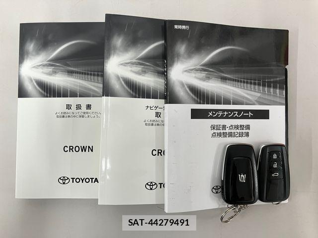 Toyota CROWN SEDAN 2022-03 4936044-29