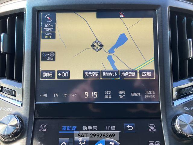 Toyota CROWN SEDAN 2017-03 5863806-14