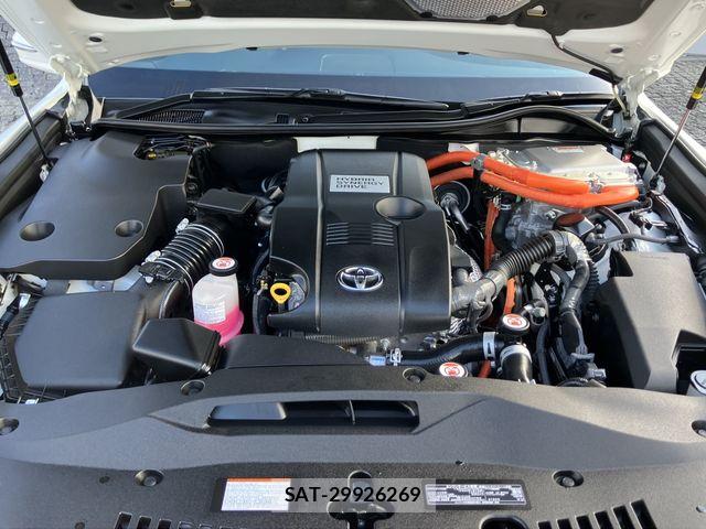Toyota CROWN SEDAN 2017-03 5863806-22